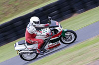 Vintage-motorcycle-club;eventdigitalimages;mallory-park;mallory-park-trackday-photographs;no-limits-trackdays;peter-wileman-photography;trackday-digital-images;trackday-photos;vmcc-festival-1000-bikes-photographs